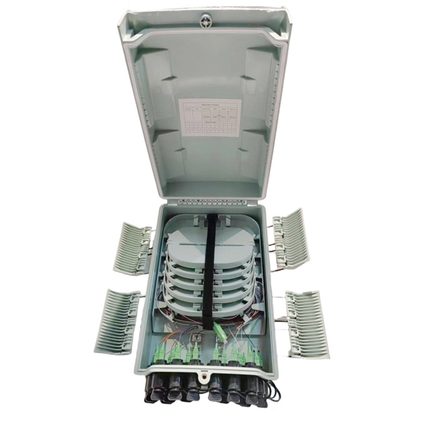 Can a beam splitter be installed indoors