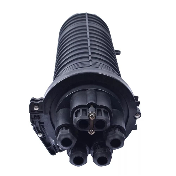 Methods of laying optical cables in ducts include