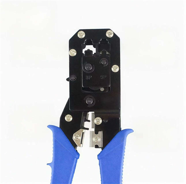 Installation of Company s Intelligent Power Distribution Cabinet Equipment