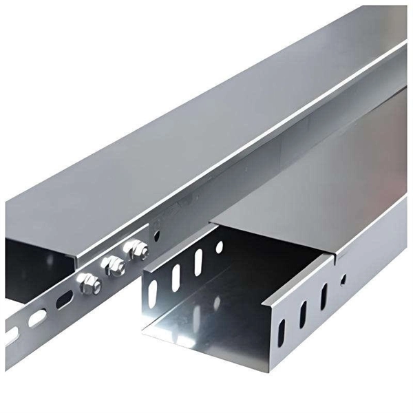 Connection method between ladder rack and fiber optic cable