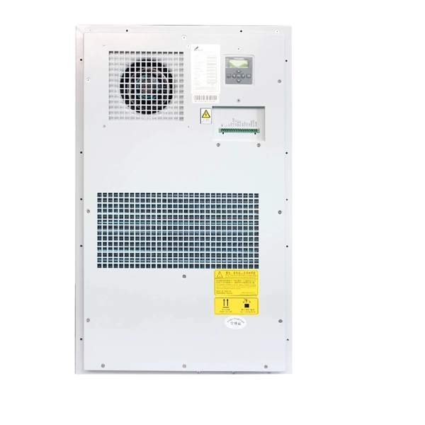 Grounding of distribution box and electrical conduit