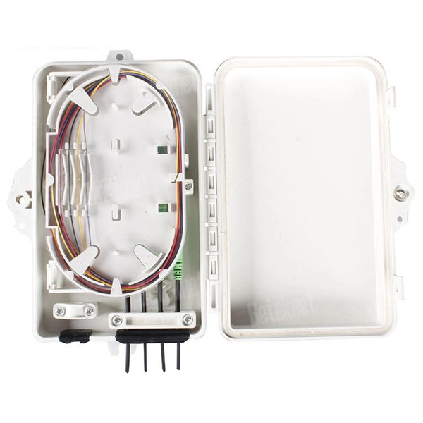 Connection of fiber optic sensor